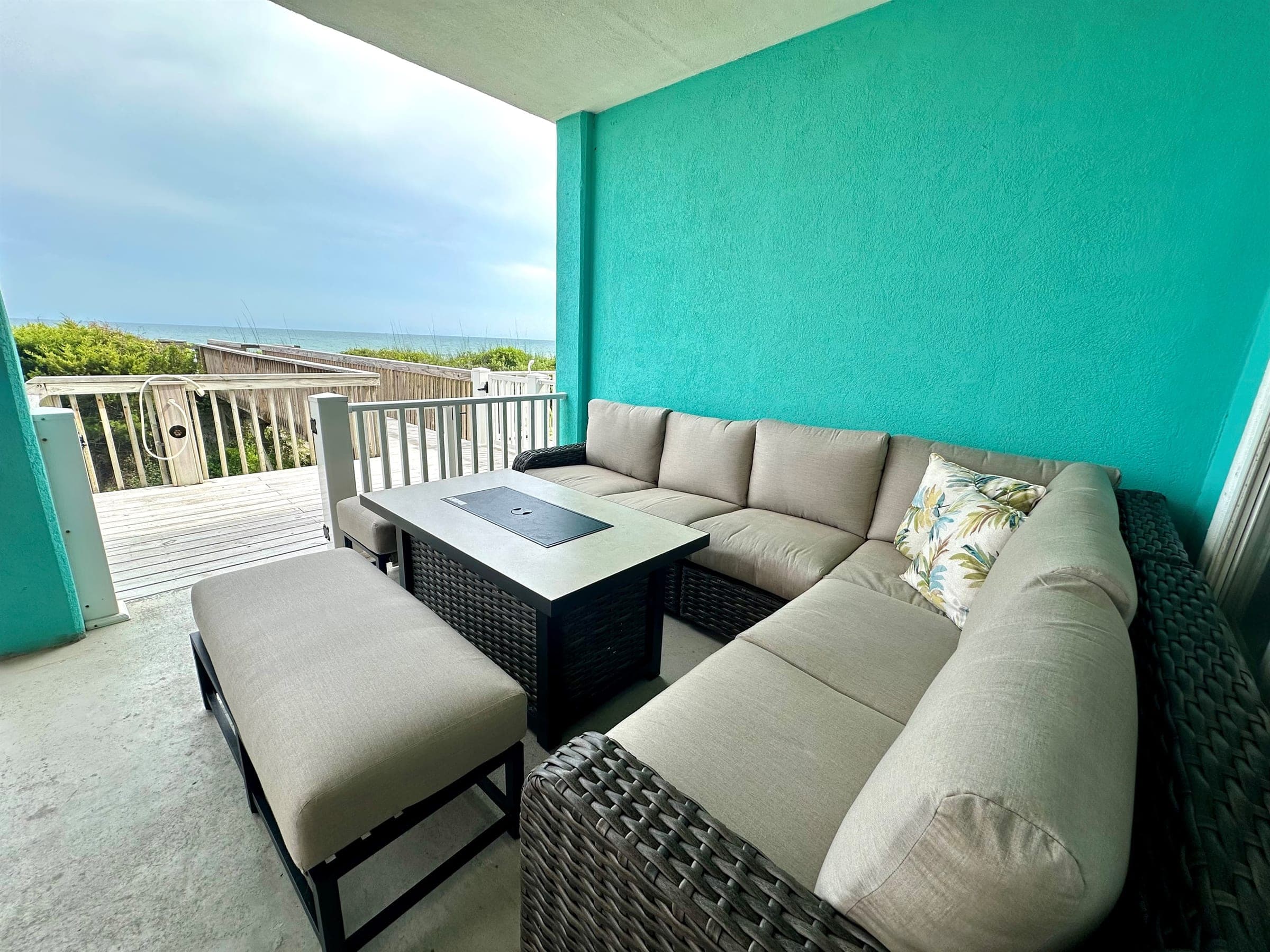 God's Grace oceanfront house with gated oceanfront deck